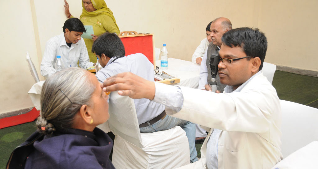 Eye Care Sightsavers program